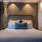 Du Cadran 4* Parijs