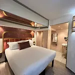 Du Cadran 4* Parijs