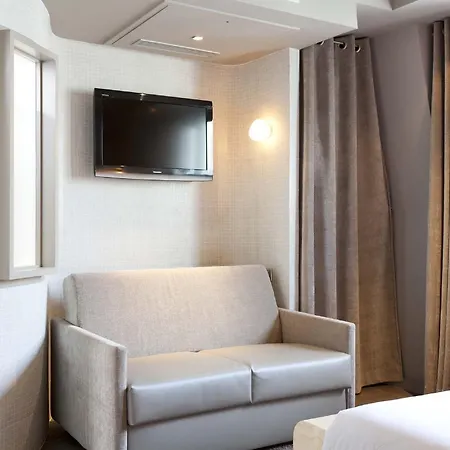 Du Cadran 4* Paris