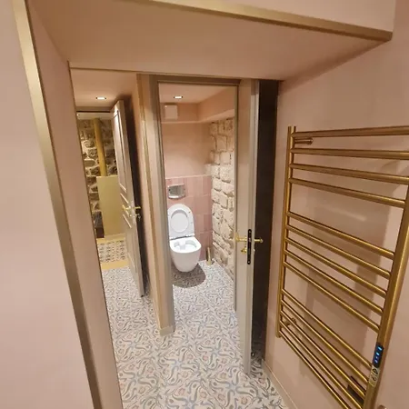 Du Cadran Hotel
