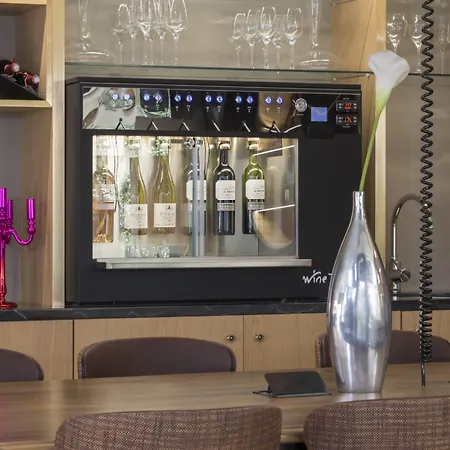 デュ カドラン ホテル