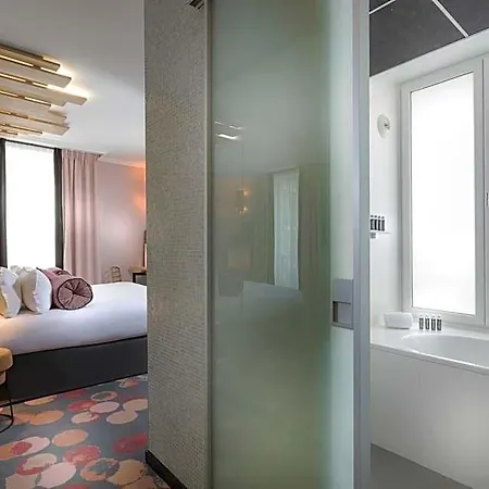 Hotel Du Cadran Paris