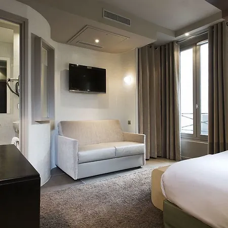 Du Cadran Hotel 4*