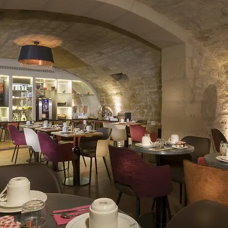 Du Cadran Hotel 4*