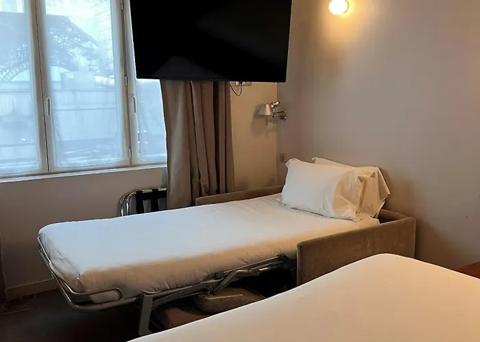 Отель Du Cadran 4*