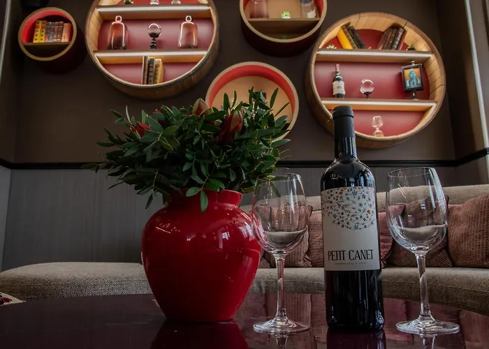 دو كادرون باريس