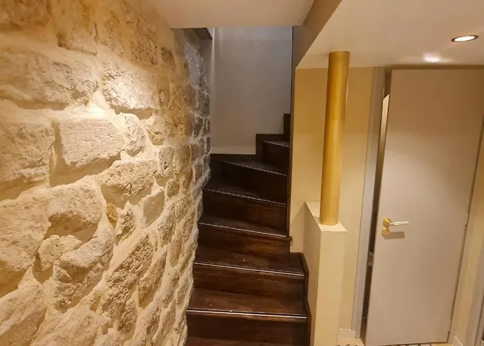 دو كادرون فندق باريس