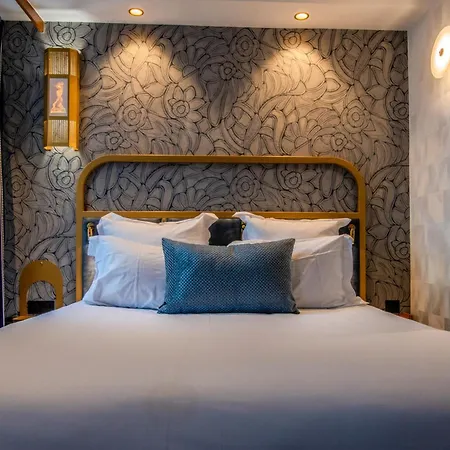 Du Cadran 4* Parigi