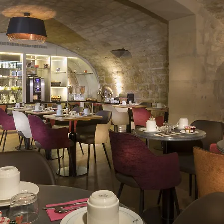 Du Cadran Hotel